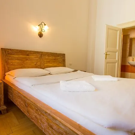 Penzion Jo Itt Pesten Budapešť